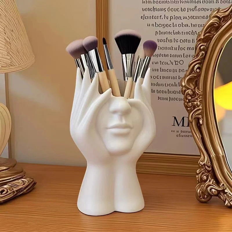 Human Head Supplies Storage